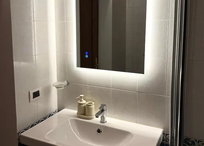 Apartament Corte Vaticana 1913 *